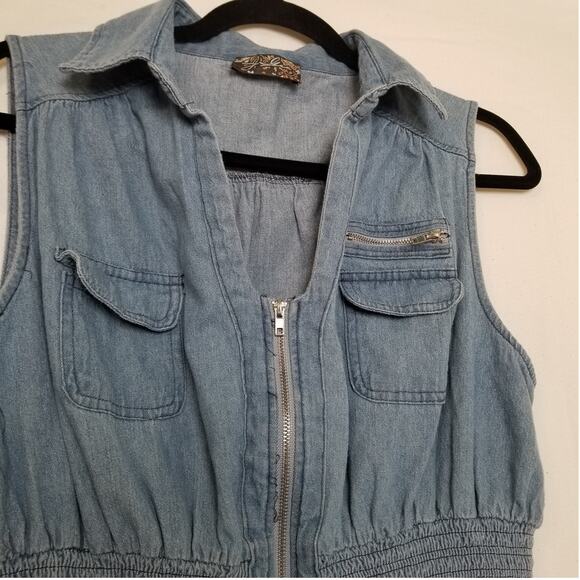 J Glee Women's Denim Sun Dress Smocked Waist Zip Front Pockets V-neck See Measm - Picture 4 of 8